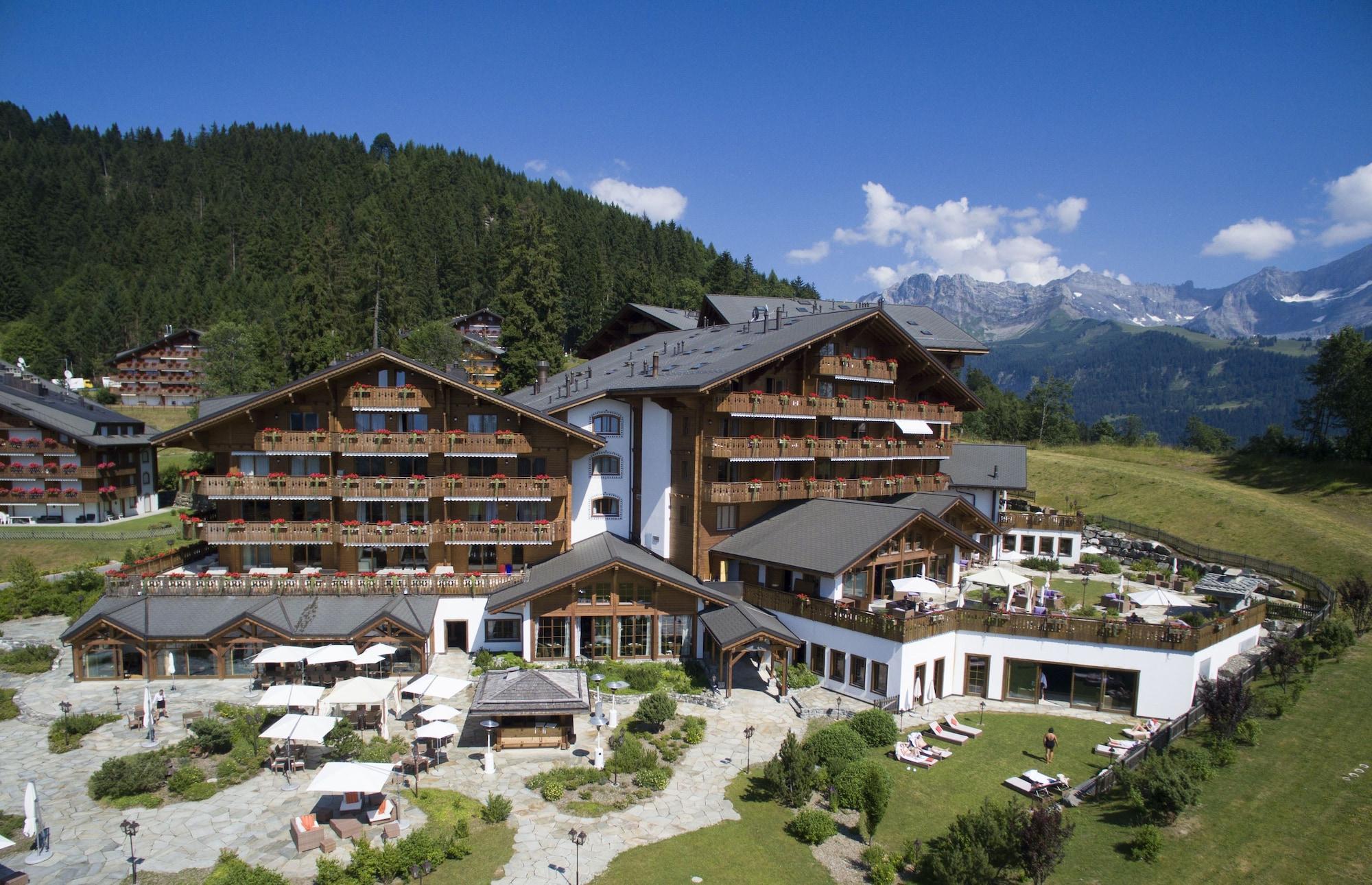 Chalet Royalp Hotel & Spa Віляр-на-Олоні Екстер'єр фото