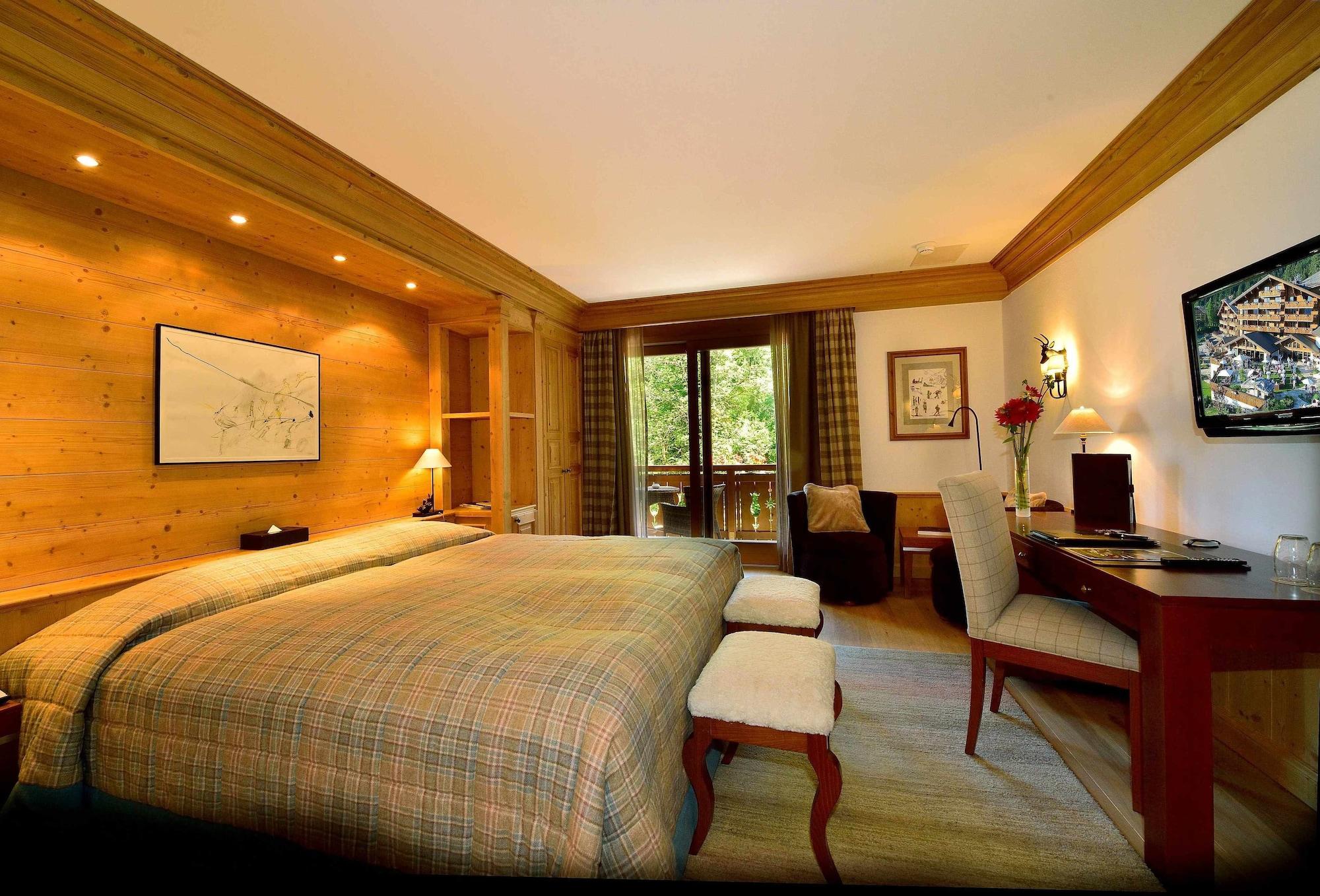 Chalet Royalp Hotel & Spa Віляр-на-Олоні Екстер'єр фото