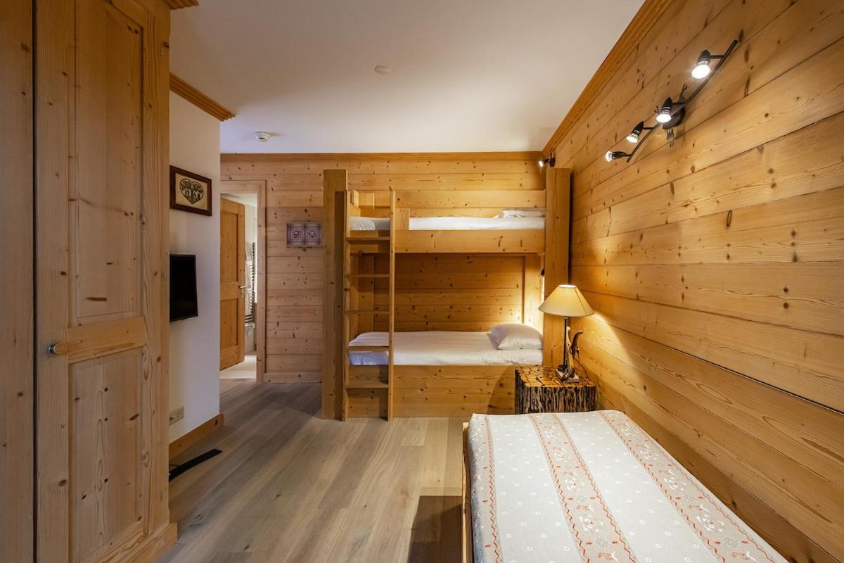 Chalet Royalp Hotel & Spa Віляр-на-Олоні Екстер'єр фото